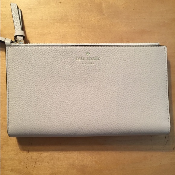 kate spade Handbags - ♠️ Kate Spade wallet